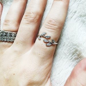 Sterling Silver Leaf Ring